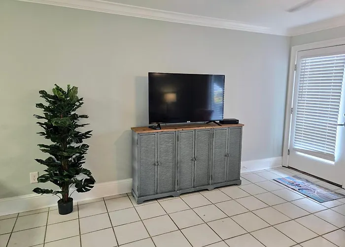 Holiday home Southern Breeze #2 *